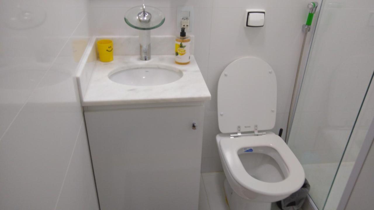Single Room Bathroom